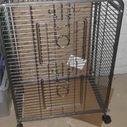  Brand New Bird Cage On Wheels $60