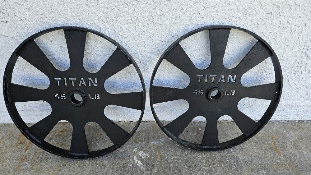 Titan Fitness 45 LB Pair Wagon Wheel Pulling Blocks