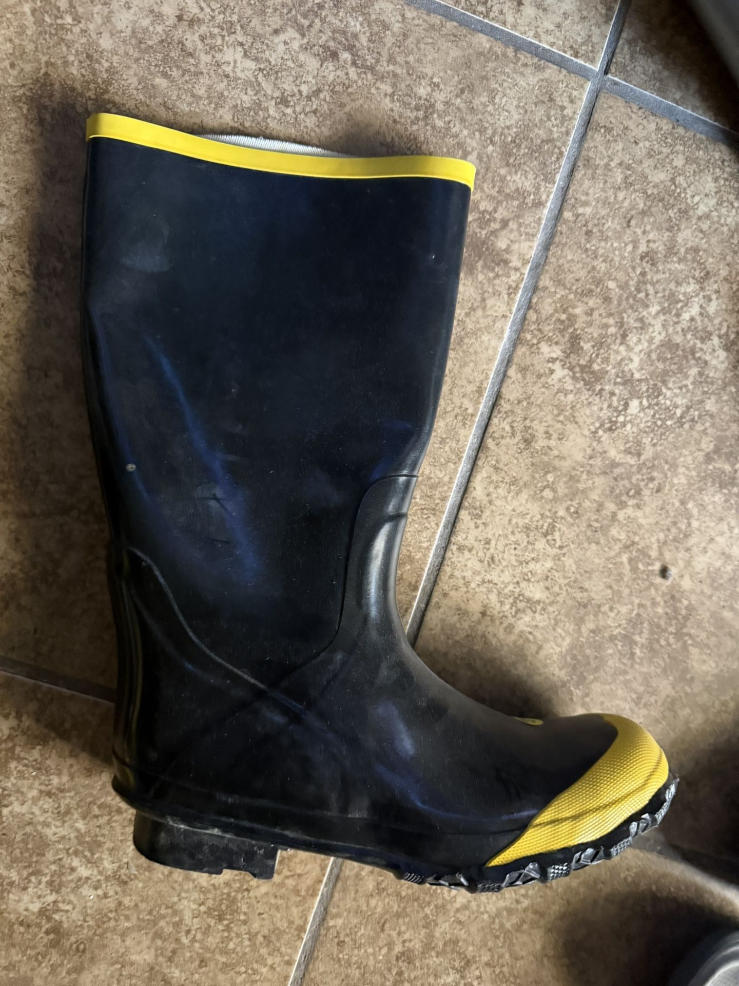 Heavy Duty Rain Boots