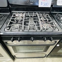 Stainless Steel Kenmore 5 burners Gas Stove
