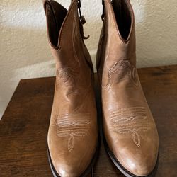 Ariat Darlin Western Boot (Style: 10017323)