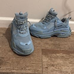 Balenciaga Triple S ONLY 100