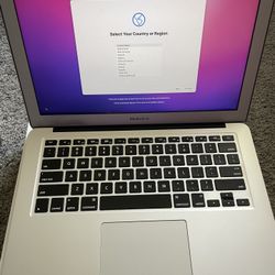 MacBook Air 13 in