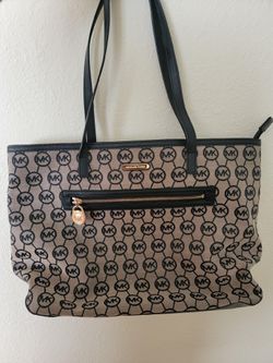 Michael Kors Tote