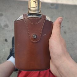 Refillable Liquor Bottle (With Concealer)