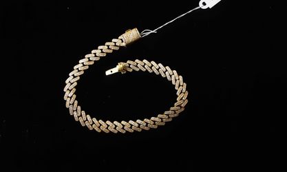 Yellow Gold 10k (.417) 17.3 grams 9 inch