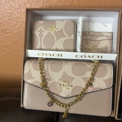 Coach bag set