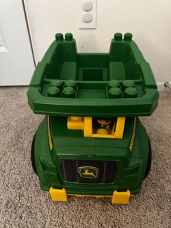 Mega Bloks John Deer Tractor