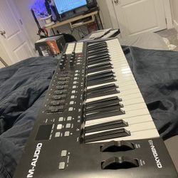 M-Audio Oxygen 49 - MAKE OFFER