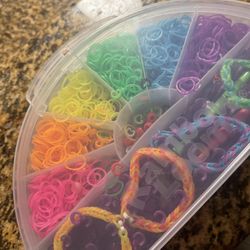 Rainbow looms kit💗