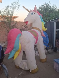 7 ft unicorn inflatable