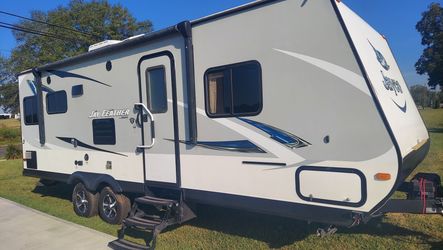 2017 Jayco Jay Feather