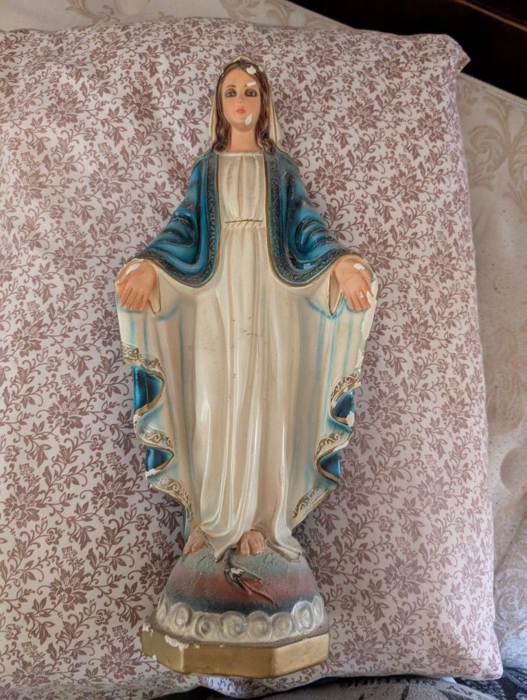 Vintage Statue