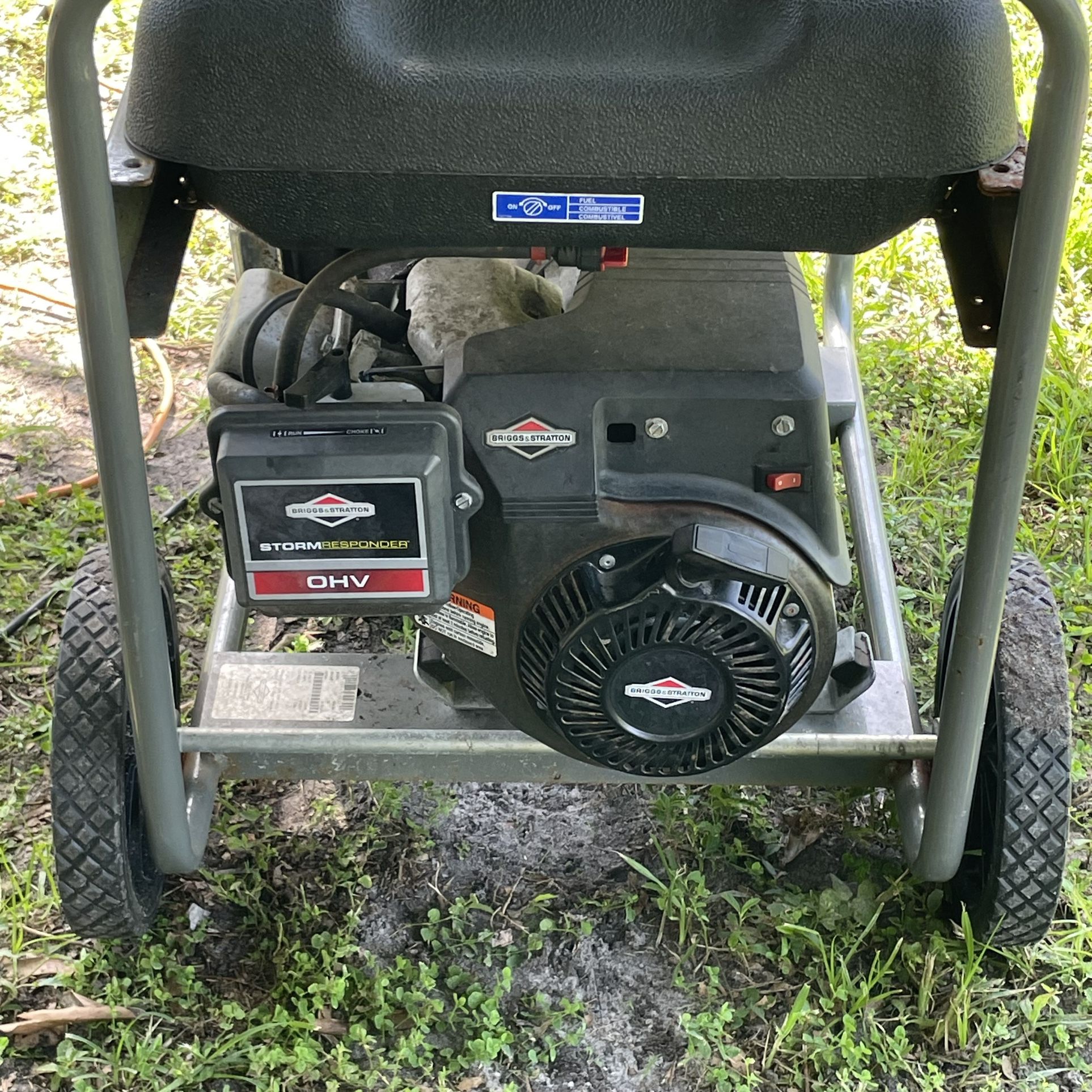 5500/8250 Watt Generator Briggs And Stratton Motor