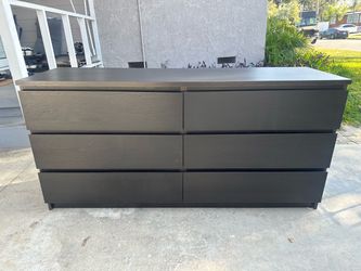 BLACK MALM (6) DRESSER