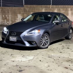 2016 Lexus Is200t