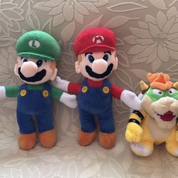 Super Mario Plushies