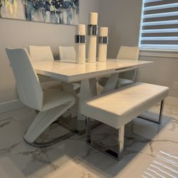 Dining Set