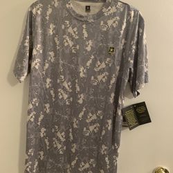 NWT Mens Size M Army Camouflage Tee Shirt