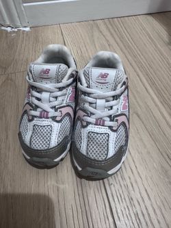 Toddler girl new balance 530 bungee size 7