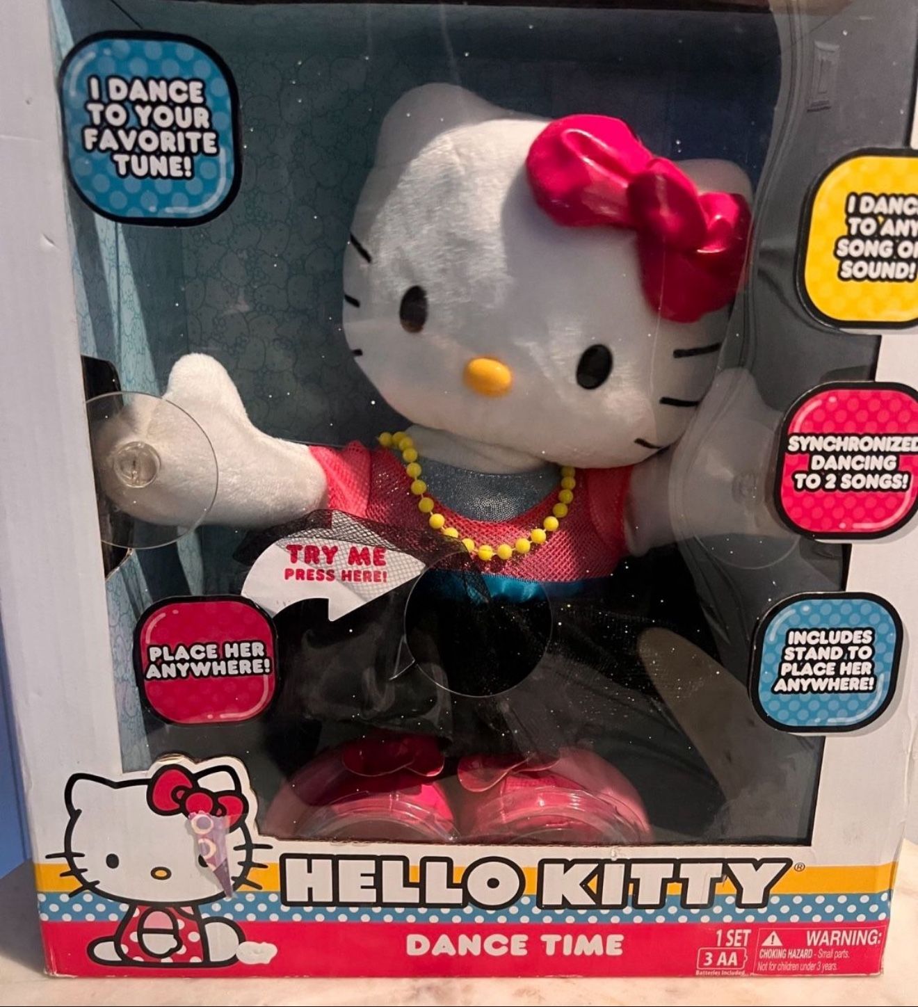 HELLO KITTY DANCE TIME PLUSH TOY