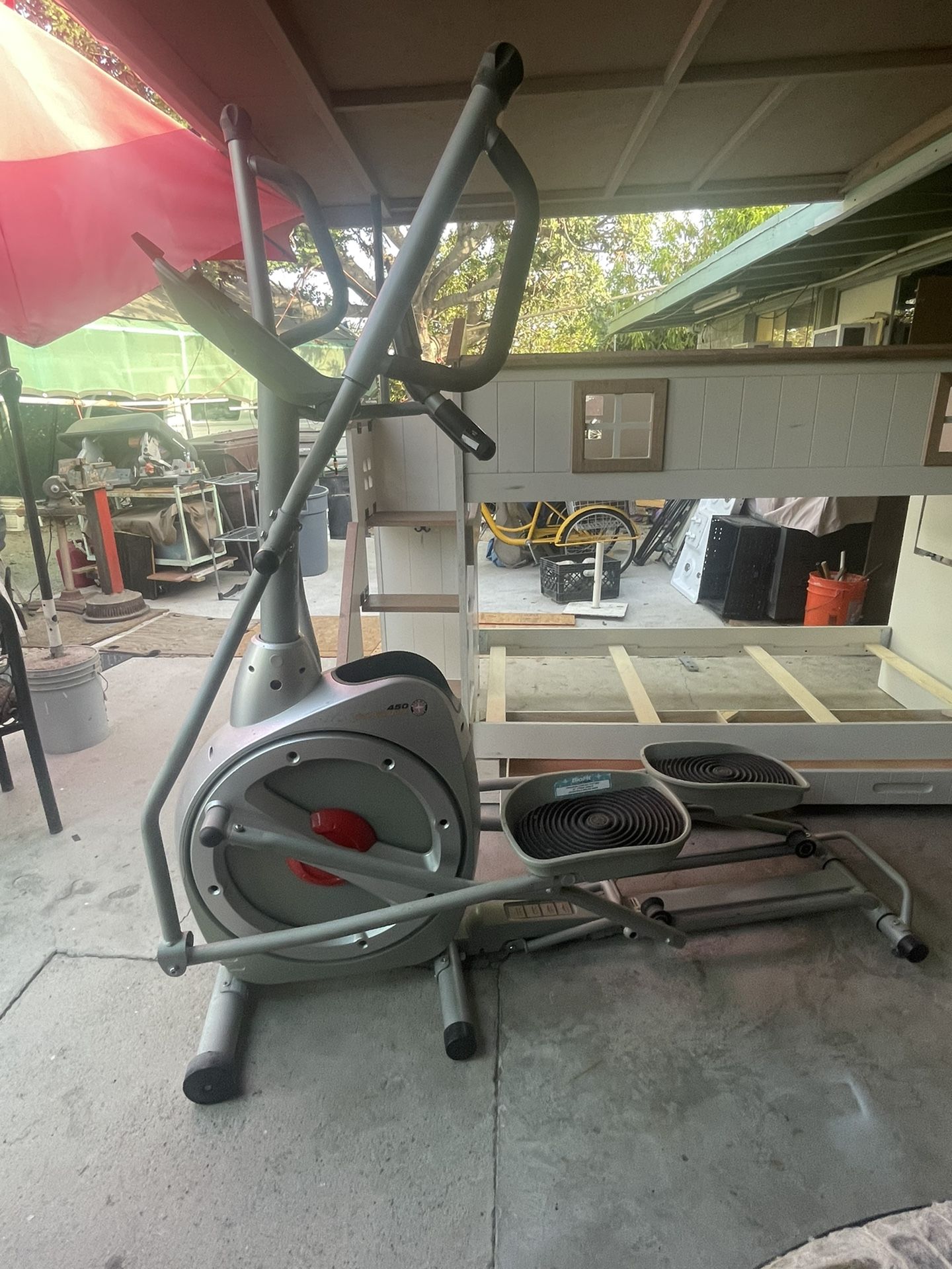 Elliptical Exercise Machine