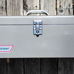 Vintage POWRKRAFT TOOL BOX 