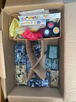 1/35th WWII model tanks