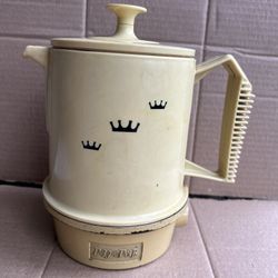 Vintage Regal Poly•Perk Automatic Percolator (Model 7503) — 2 to 4 Cup Coffee Maker
