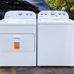 Washer And Dryer Set (LIKE NEW!)