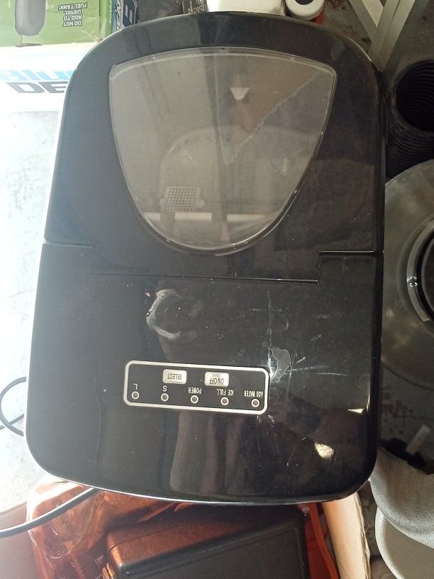 Bullet Ice Machine