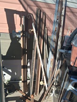 Angle Metal