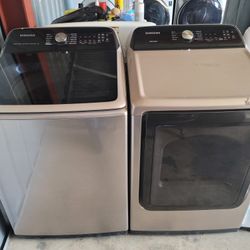 New 2021 Samsung Top Load Washer With Agitator And Gas Dryer Set 