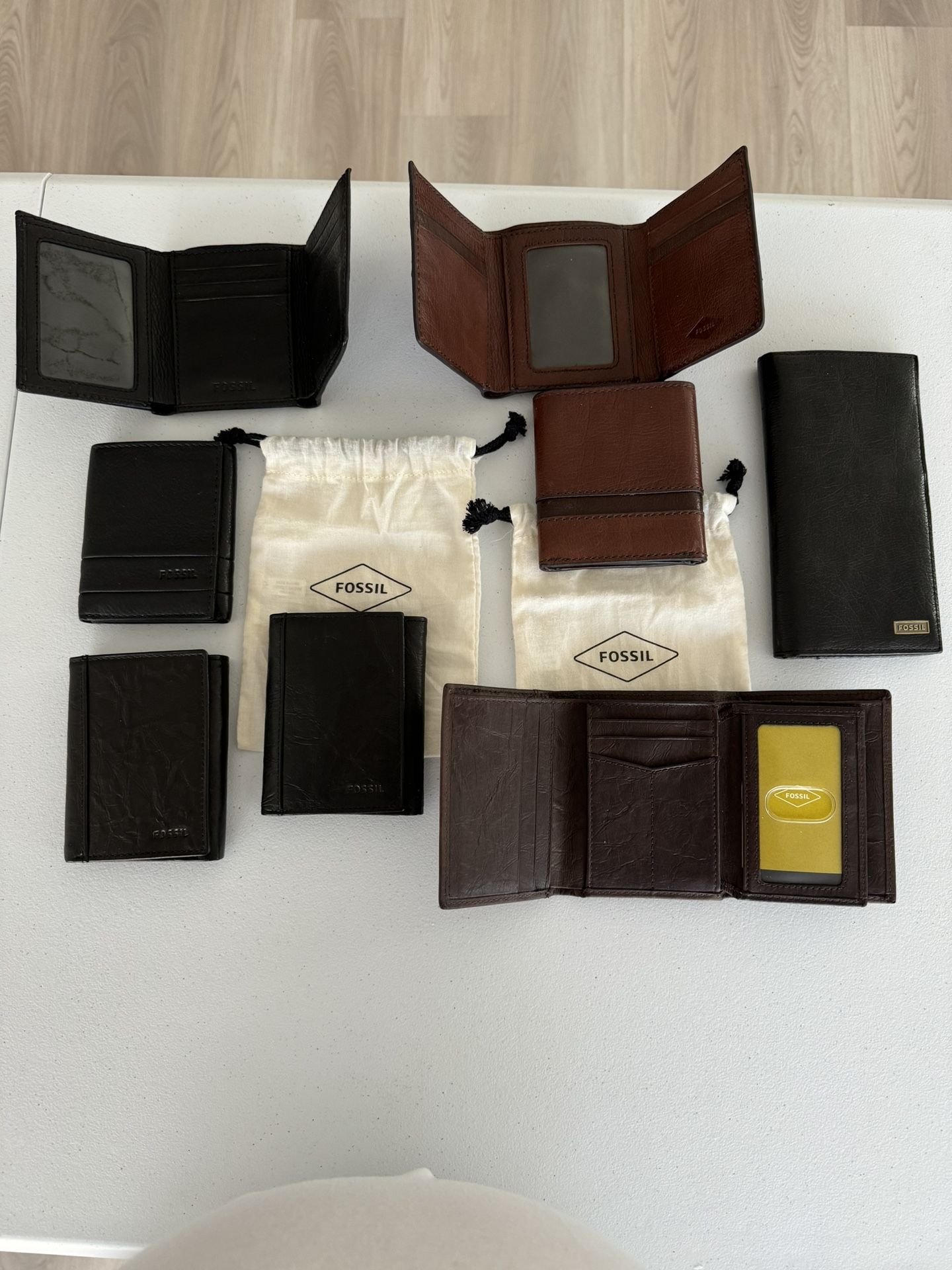 Fossil Wallets