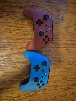 Wired Xbox One Controllers