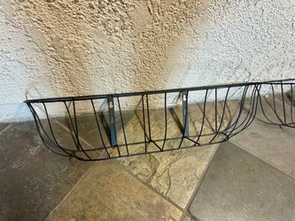 Hanging Planters Set (2) - NEW $10