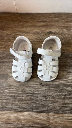 Toddler shoes