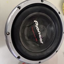 Pioneer subwoofer