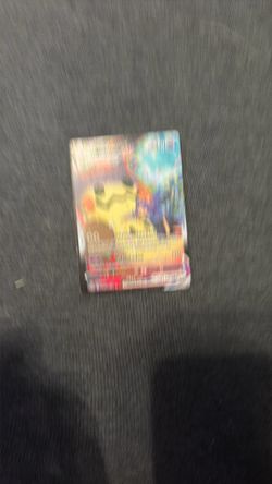 Mimikyu vmax Pokemon card not authentic