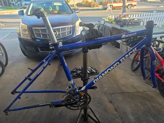 Cromoly diamondback frame (use )only $15