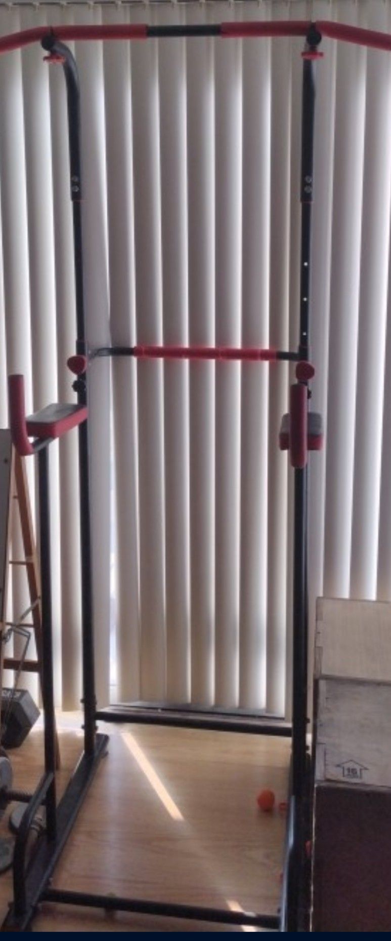 Full Body Pull-up Bar And Dip Station w/ Lower Pushup Bars