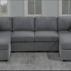 Gray Sectional Sofa. NEW! Soft fabric. Please Read Description For More Info ⬇️