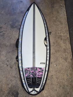 Custom Sharpeye Inferno72/FT surfboard