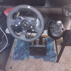 G29 Logitech Racing Wheel