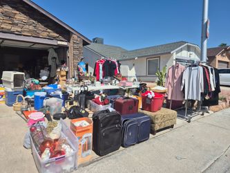 Yard sale $1