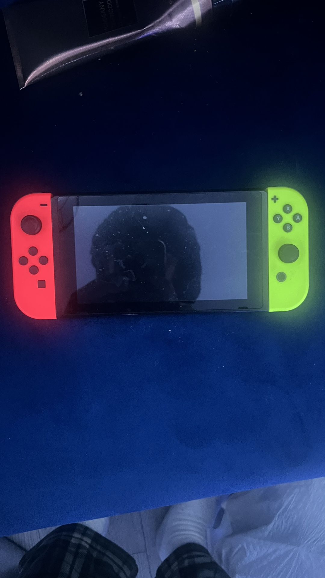 Nintedo switch with pieces