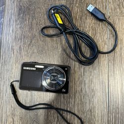 Samsung Dual LCD Screens Digital Camera