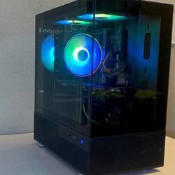 Gaming PC i7-7700 3.6 Ghz - 32 Gb Ram - GTX 1080 8GB - Windows 11
