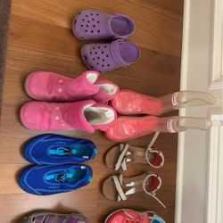 Lot Of Size 1  Girls Shoes