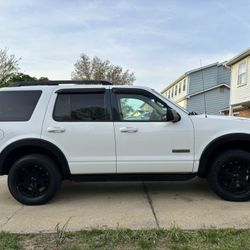 FORD EXPLORER XLT 2007
